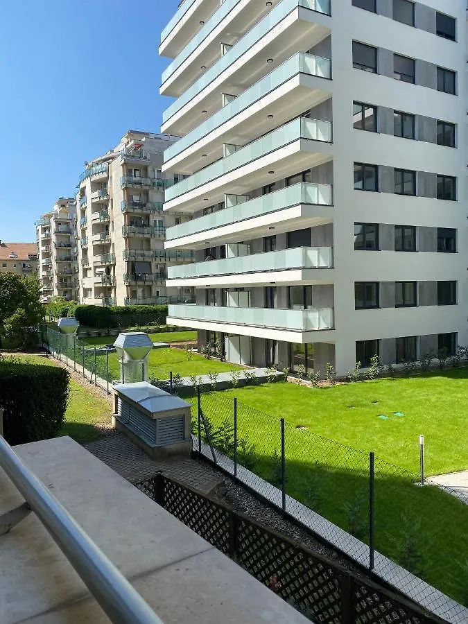 Budapest Lehel Streets Apartmant Lägenhet
